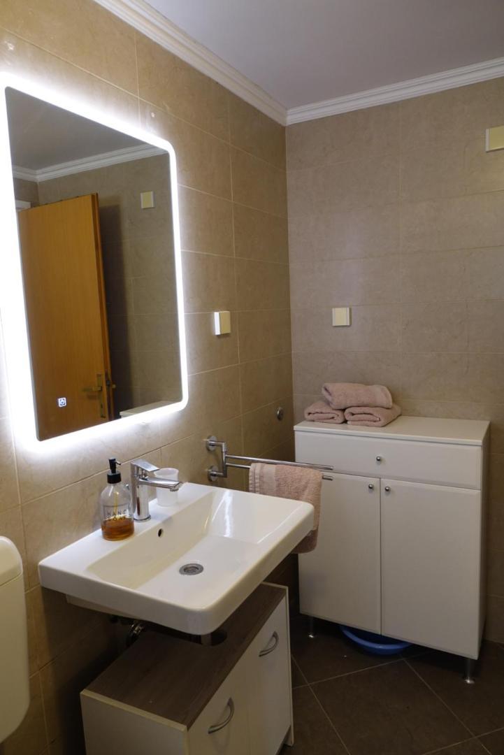 Apartment Luce Пореч Екстериор снимка