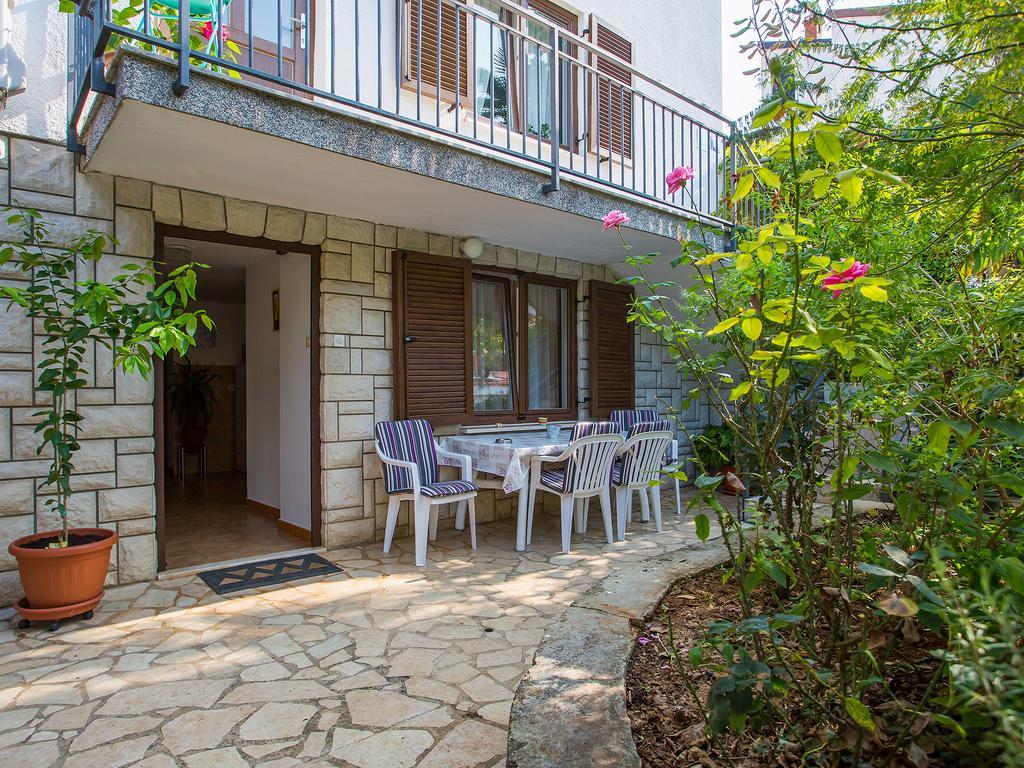 Apartment Luce Пореч Екстериор снимка